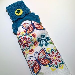 Butterfly oven towel and handmade button hanger